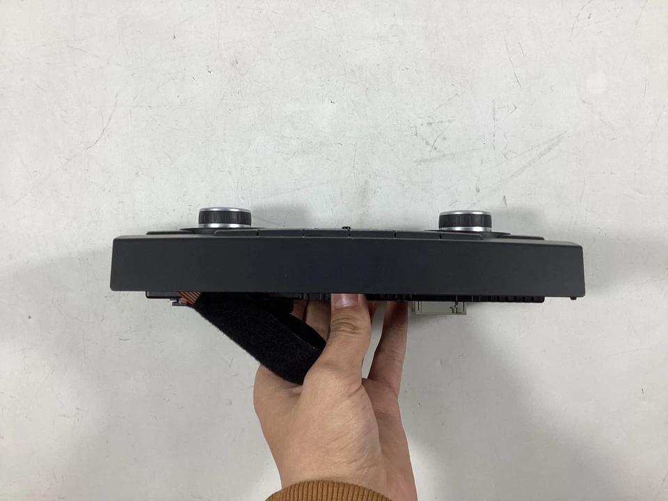 2008-2013 BMW 328I Ac Heater Temperature Climate Control Panel 6411 9224544 OEM. - Image 4 of 4