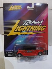 Johnny Lightning Team Lightning Red '29 Ford Model A Crew Cab The Munsters