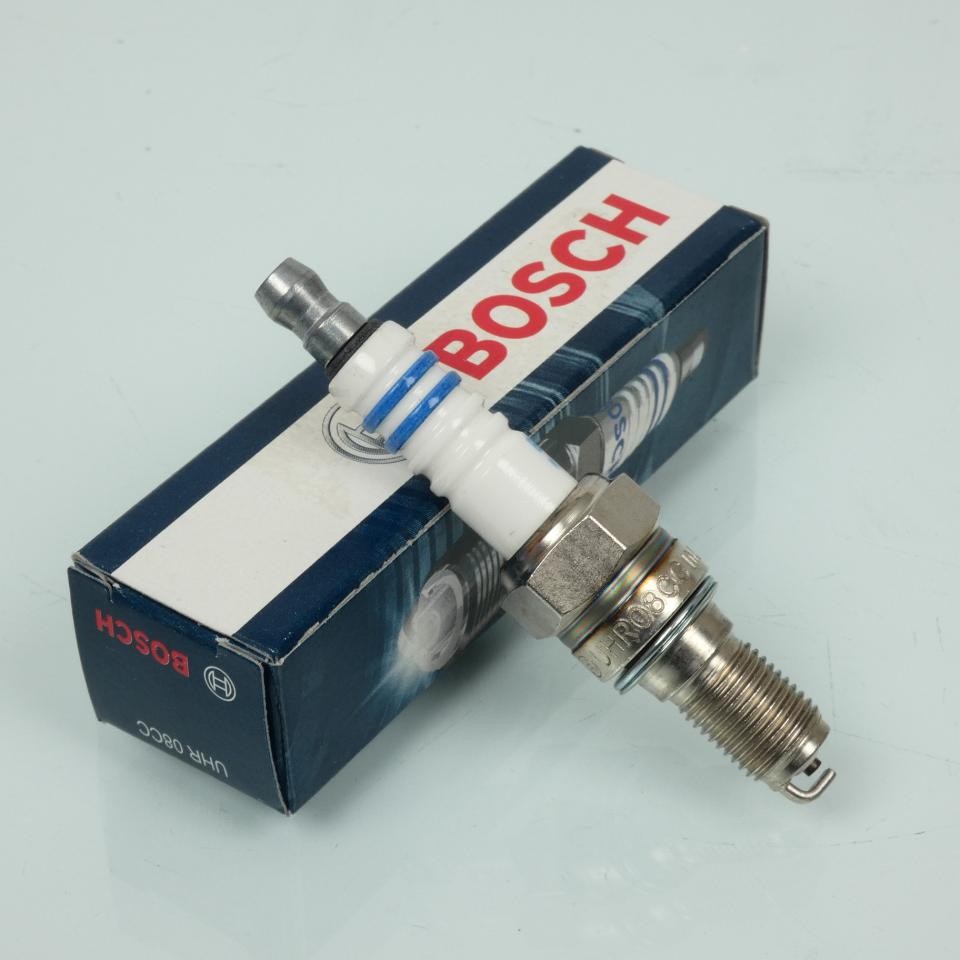 Bougie d'allumage Bosch pour moto Honda Hornet 600 de 1998 à 2014