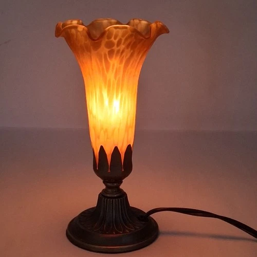 Vintage Art Deco Art Nouveau Style tulip Glass shade electric lamp Amber 8.5 VTG