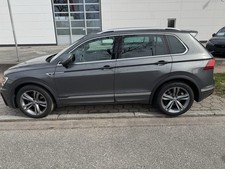 VW Tiguan R line Bj 11.12.2018 BenzPanoramadach.Automgetr.Stoffsitze.Km 58150