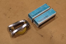 1966 1967 Corvette Nos Inside Door Pull Handles Lh Rh Pair Gm 3876569 3876570