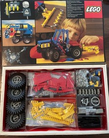 LEGO TECHNIC: Tractor (8859) | Vintage 1981 | All parts, box and instructions.
