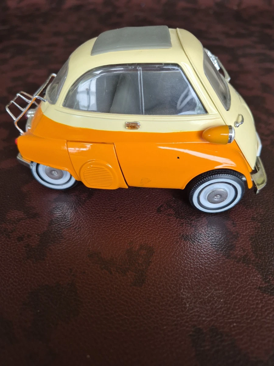 Preços baixos em Revell Bmw 1:18 Escala Carros, caminhões e vans