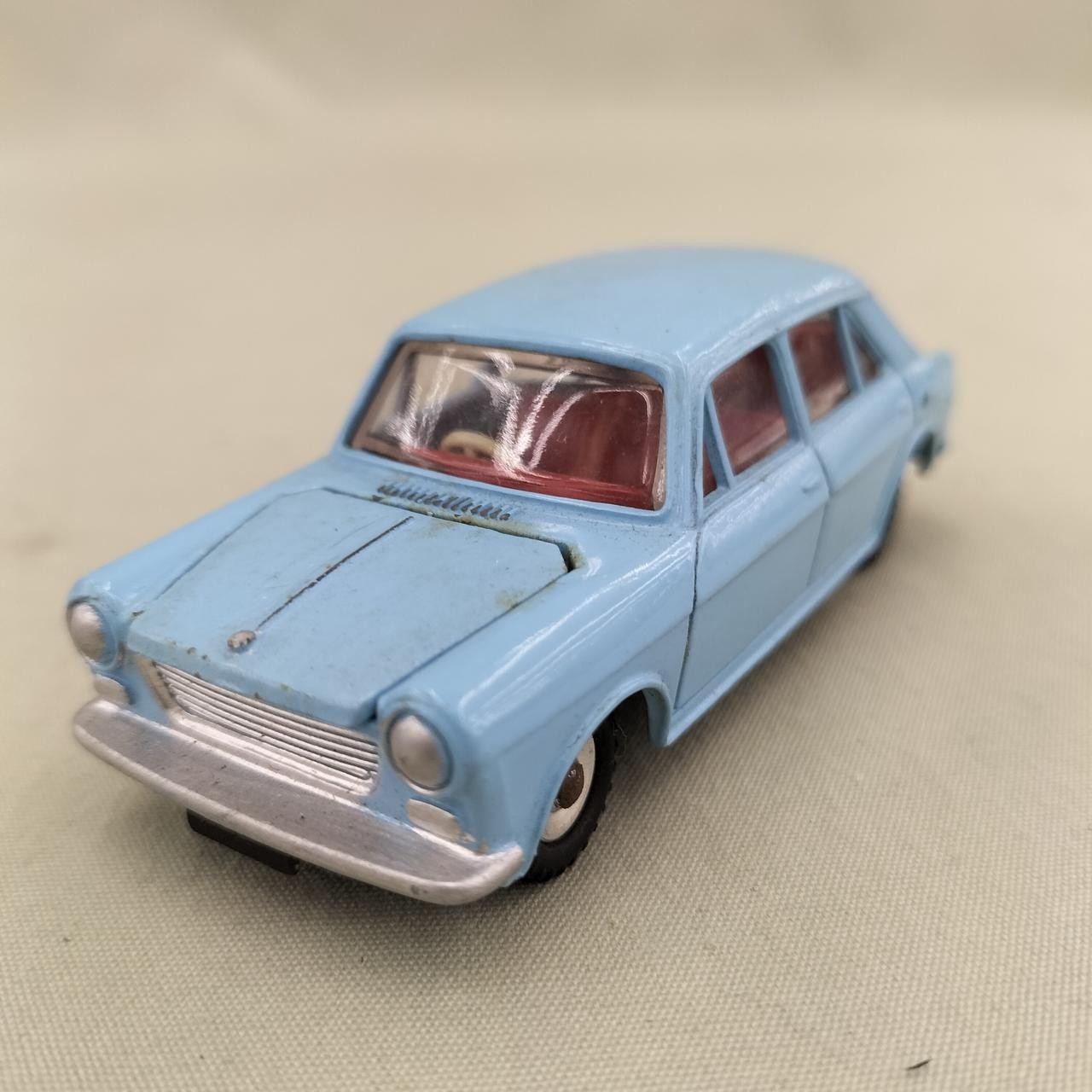Solido Panhard Levassor 8cyl 35cv 1925 1:43 140