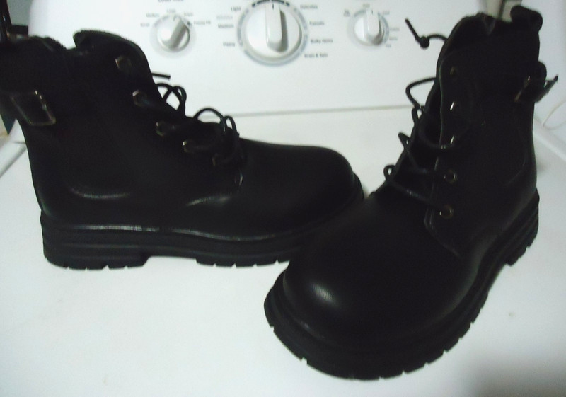New Women's Black Chelsea Platform Chunky Heel Ankle Boots size 35 EU/ 5.5 US
