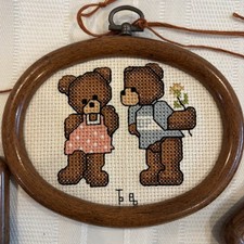 1985 Dale Burdett TEDDY BEARS IN LOVE Country Cross Stitch completed