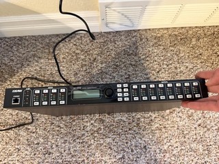 EAW UA8800 Speaker / System Processor