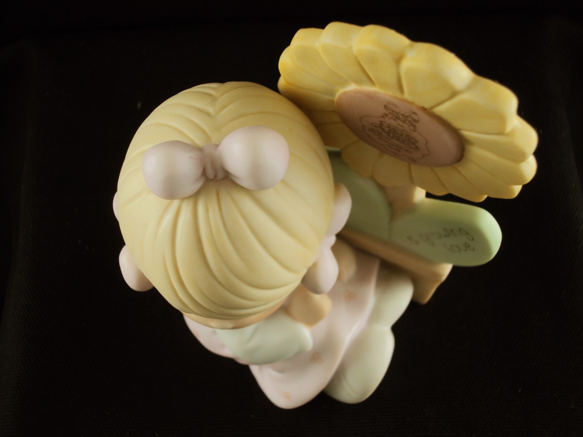 Precious Moments, E-0008, A Growing Love, Cedar Tree, 1988 Symbol