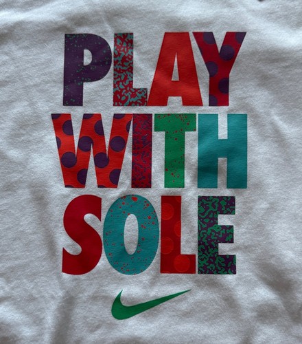 NWT Nike Boys YLG Green/White/MultiColor PLAY WITH SOLE Dri-Fit Shorts Set Large - Picture 3 of 4