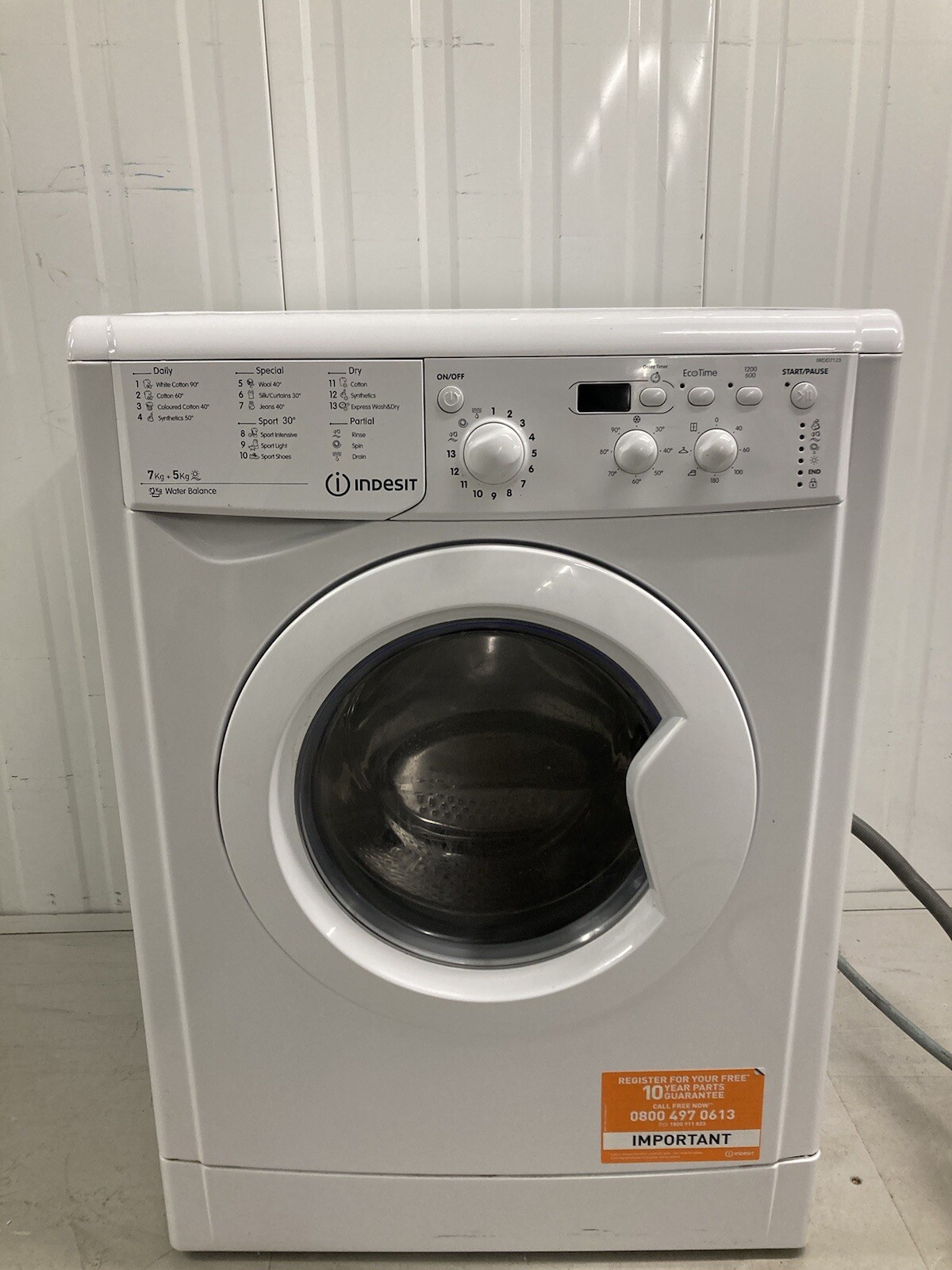 Freestanding Indesit washer dryer Model IWDD 7123 eBay