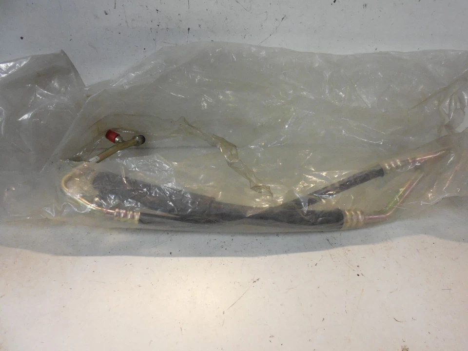 NAPA A/C Hose Assy 408680 fits 2002-03 Ford E550 Super Duty 02-06 Ford E250 - Image 3 of 4