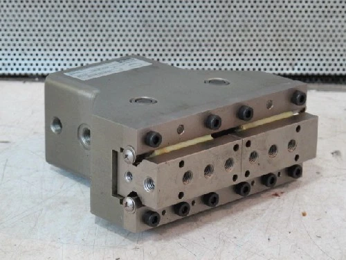 PARKER P5G-HP-40PM PNEUMATIC PARALLEL GRIPPER (EXCELLENT CONDITION) 