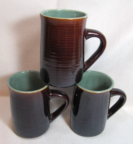 Red Wing Pottery USA Three (3) Vintage Hand Painted VILLAGE GREEN Mugs GC