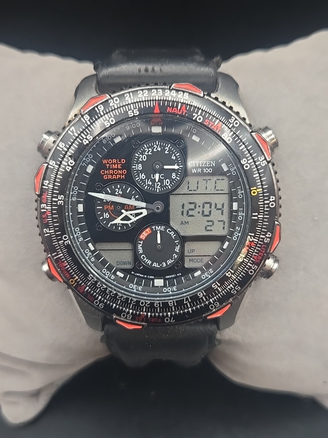 Citizen Navihawk World Timer C300-Q00192 100M 42mm Mens Analog Digital Watch