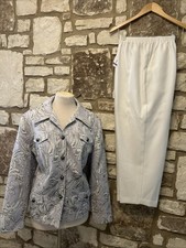 Alfred Dunner  ConradC Women  s 2Pc Pant Set 18 and 18P White Lilac NWT  EUC