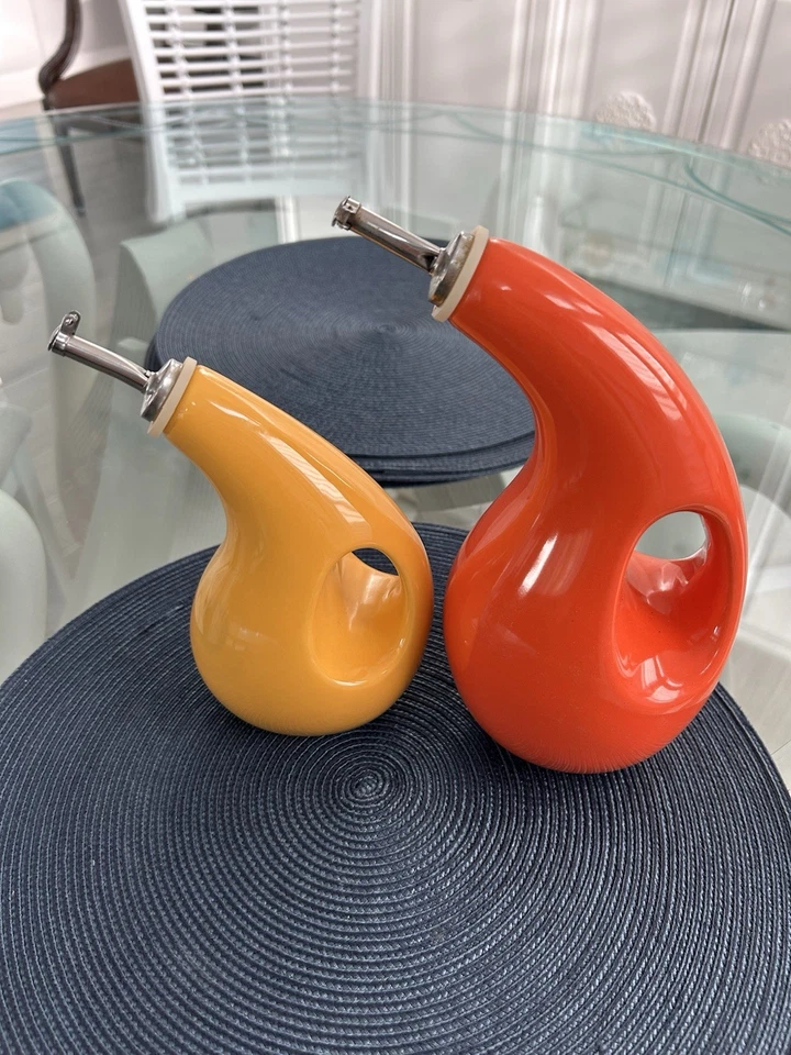 Juego de botellas de gres AOVE y vinagre Rachel Ray naranja 24 y 13 onzas Foto 2 de 2