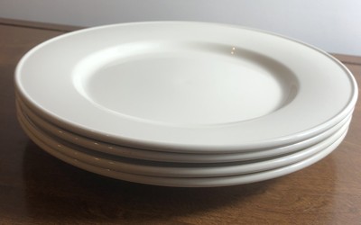Vintage Oneida Classic White Dinner Plates USA  (Set of 4) 12'' XL