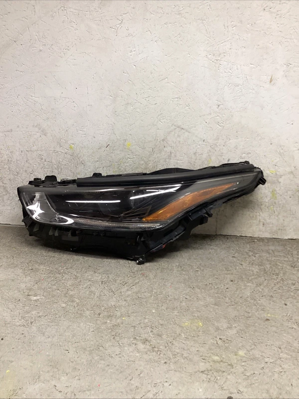 2021-2025 Toyota Highlander LEFT LH DRIVER SIDE HEADLIGHT OEM #8 811500E470