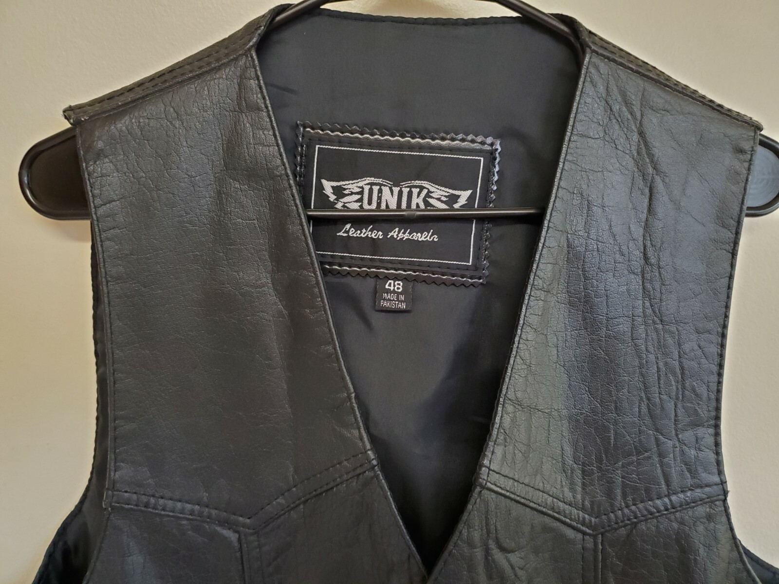 UNIK Leather Motorcycle Biker Vest Mens 48 Gem