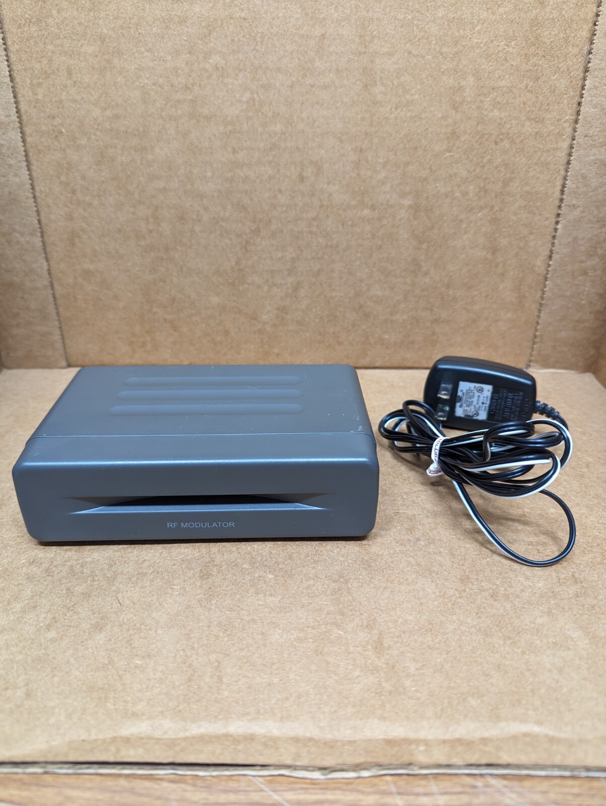 RECOTON DVD647 RF MODULATOR AUDIO/VIDEO CONVERTER W/POWER SUPPLY eBay