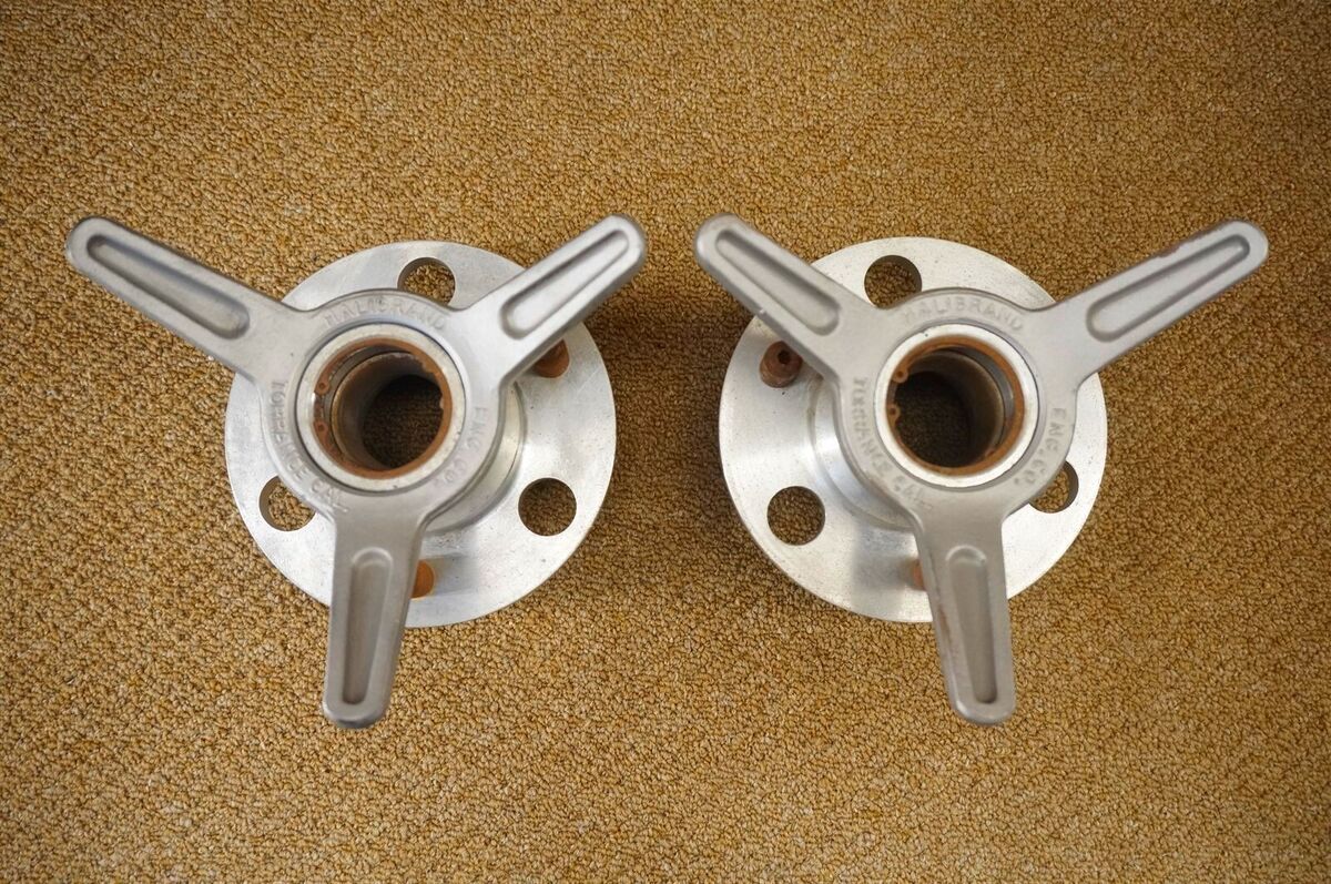 Halibrand Mfg 3/6 Pin Front Knock Off Spinners Hub Adapters Halibrand Mfg 3/6 Pin Front Knock Off Spinners Hub Adapters
