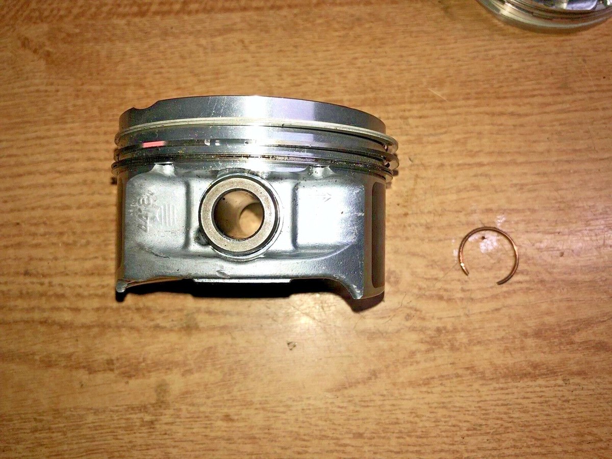 Kolben Piston Conrod Alfa Romeo 147 1.6 88 kw 71738939 Klasse  