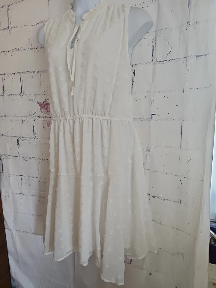 Vestido Vaina Cato Blanco Punto Suizo Talla Grande 22W/24W Sin Mangas Cuello Corbata Forrado Foto 4 de 4