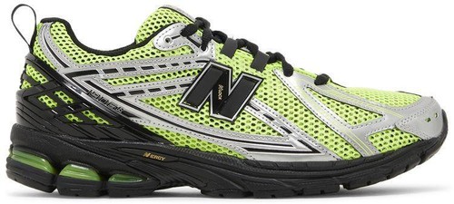 New Balance 1906R “Volt Black Silver” M1906RCG New Balance 1906r “volt Black Silver” M1906rcg Men main image 3