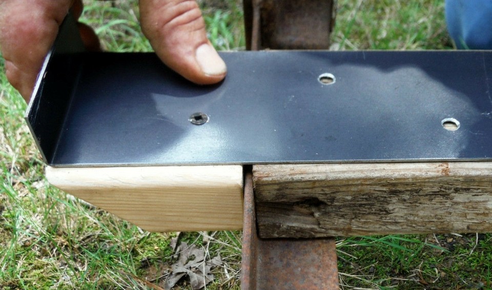 BED RAIL Extenders, allows a queen mattress to fit a full SZ Bed (WIDTH