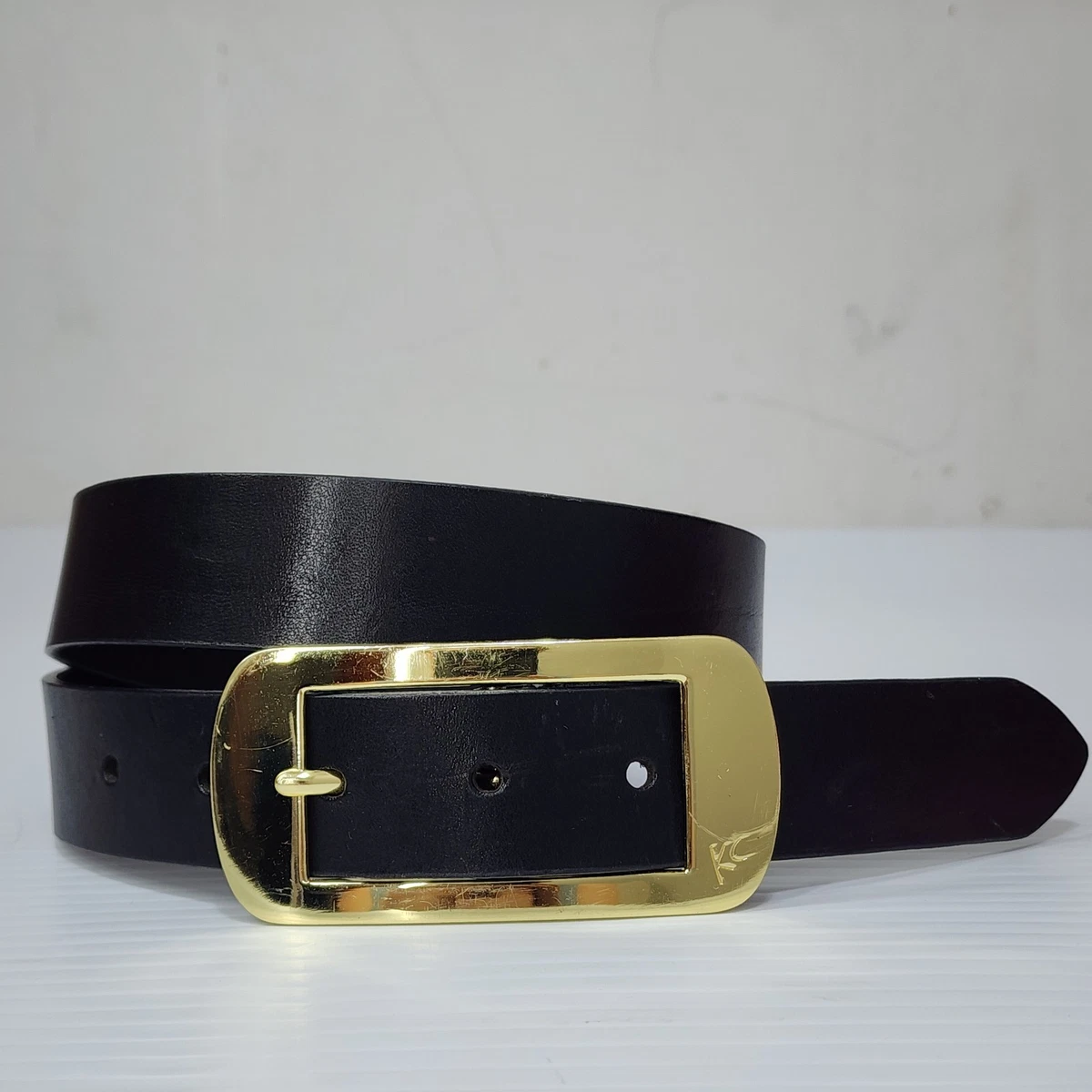 Kenneth Cole New York Genuine Leather Belt Size Small w/ Large Brass Buckle Kenneth Cole Men main image 2