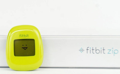 Fitbit Zip Wireless Activity Tracker Lime Green FB301G