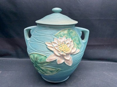 Roseville Pottery ''WATER LILY'' Blue ~ Double Handled Cookie Jar