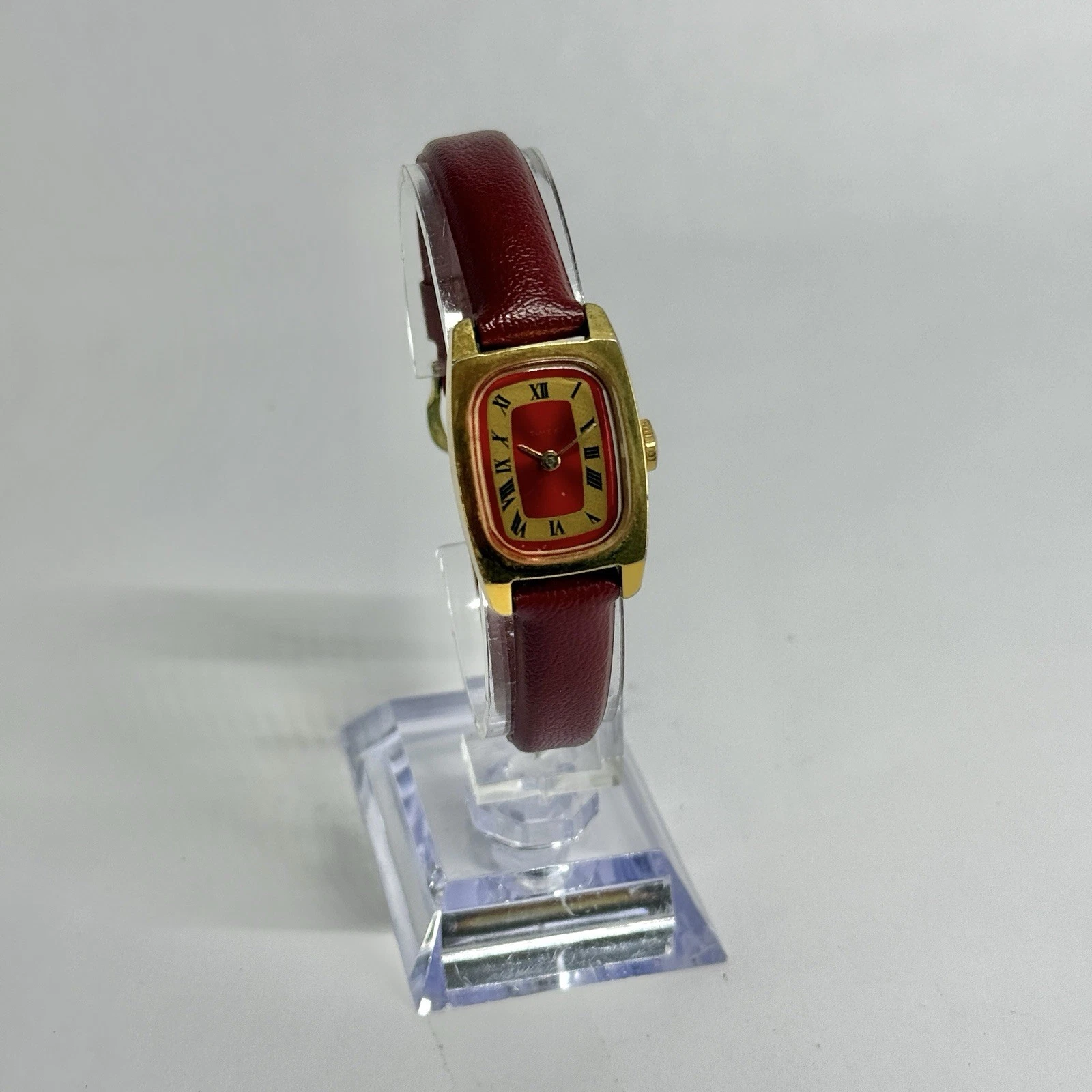 TIMEX Analog Manual Wind Gold Tone Women Vintage Watch W623 *SOLD AS IS