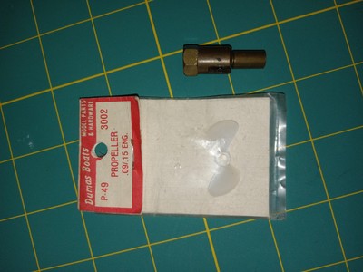 Vtg Dumas .09/.15  Propeller And 1/8'' Flexshat To Engine Parts