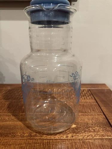 Vintage Pyrex Cornflower Country Blue Glass Juice 2 Qt Carafe W/ Lid
