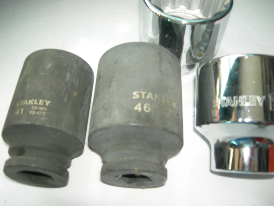 Stanley cr-v Hex Socket 4 pieces set Silver, 3/4-Inch drive 41,46,55mm   dewalt  - Image 2 of 2