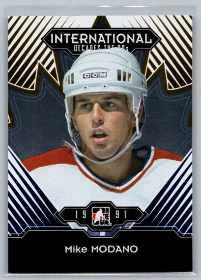 2013-14 In The Game Decades 1990s #17 Mike Modano /30 Gold USA