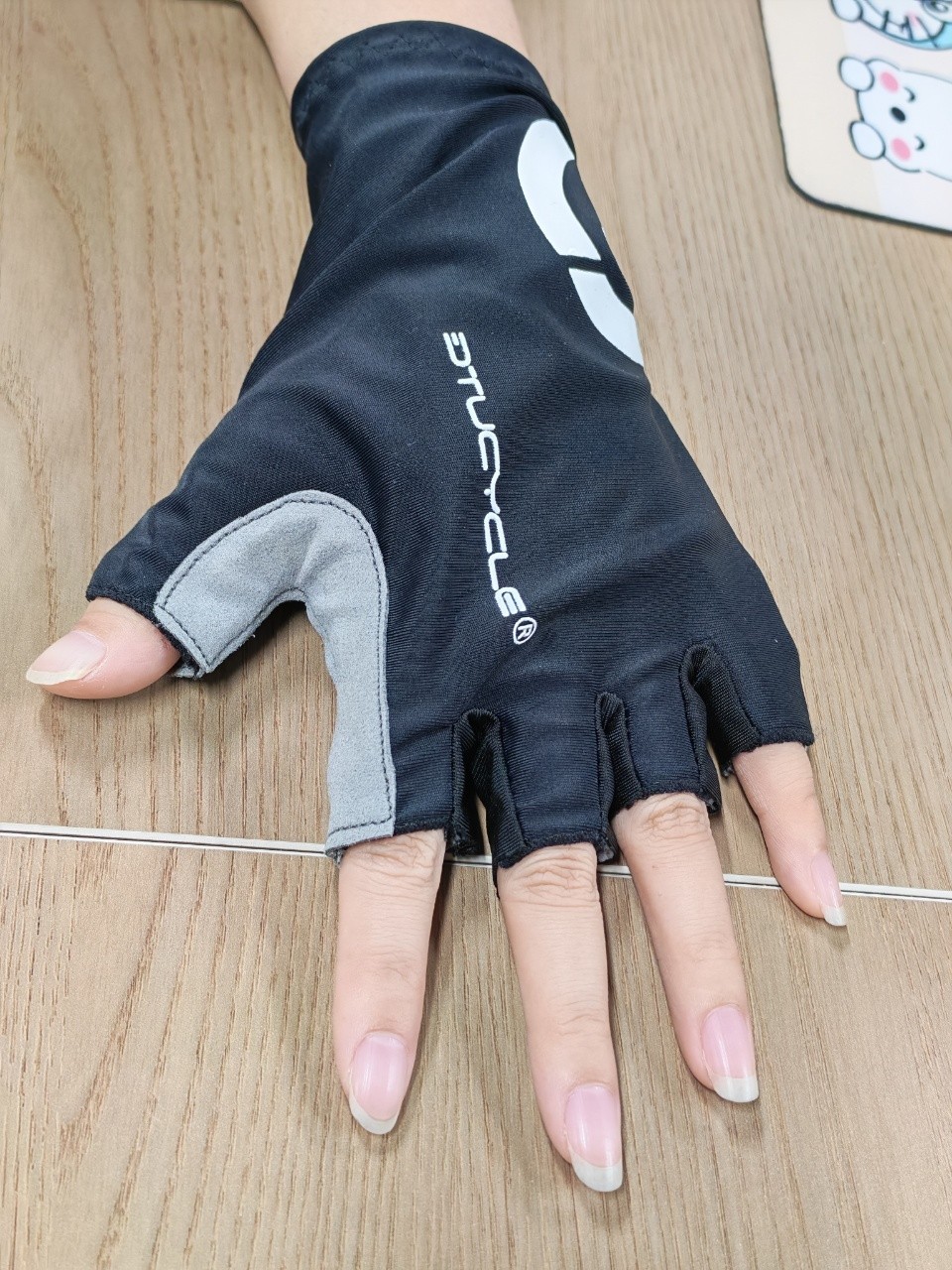 High-Quality Gloves Fingerless Bicycle Gloves Half Finger Sports Cycling Gloves