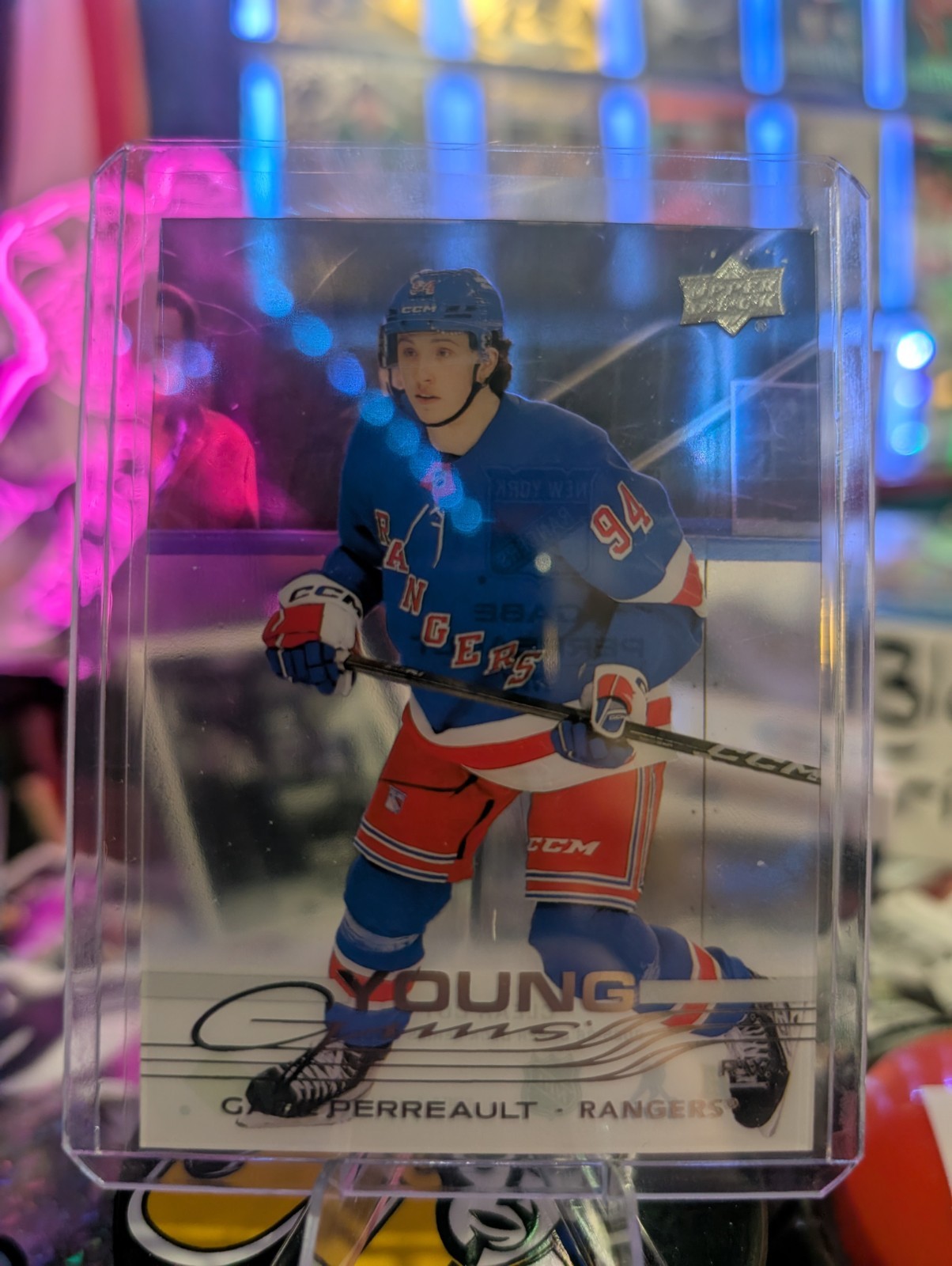 2025-26 Upper Deck Series 1 - Young Guns Gabe Perreault #202 Clear Cut (RC)