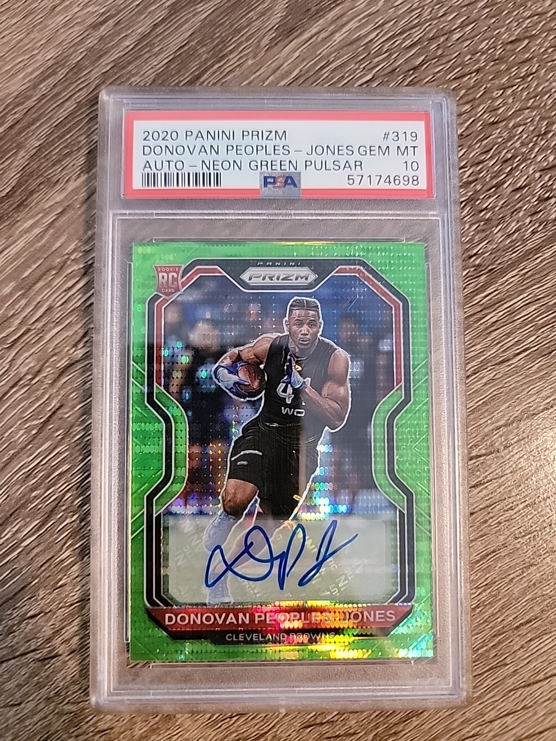2020 Panini Prizm Neon Green Pulsar Auto Donovan Peoples-Jones #319 PSA 10
