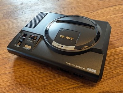 Sega Mega Drive Mini, 16 Bit Retro-Konsole, Zwei Controller, 42 Spiele