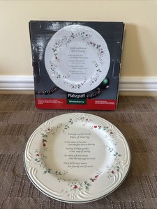 Pfaltzgraff WINTERBERRY Family & Friends Plate of Sharing-New in Box Never Used