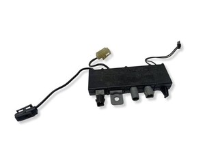 BMW 5 E39 2000 Hinten links Antennenverstärker Signalverstärker UST140179