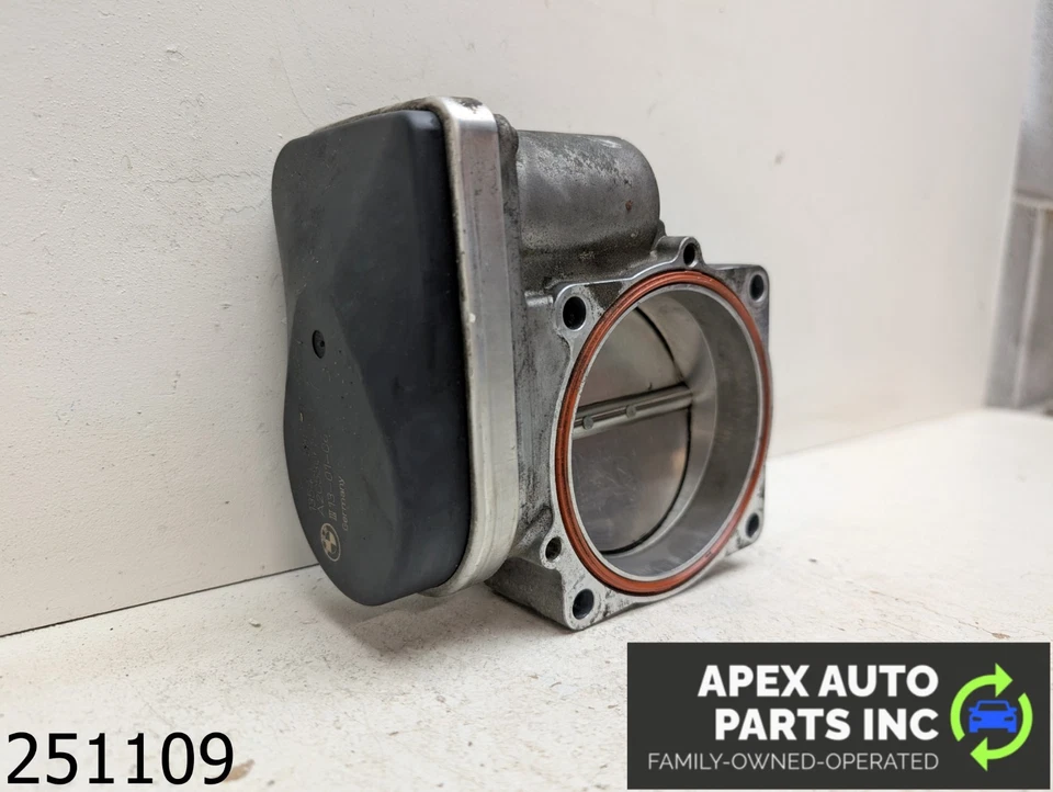 BMW 650i 2006 fabricante de equipos originales 4,8 L válvula de carrocería del acelerador Foto 2 de 4