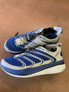 hoka one one rapa nui 2