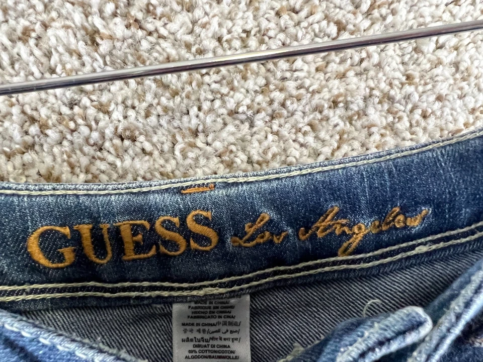 Guess Denim Jeans Girls Size 14 Blue Jean Shorts Bling Guess Logo Pockets - Image 2 of 4