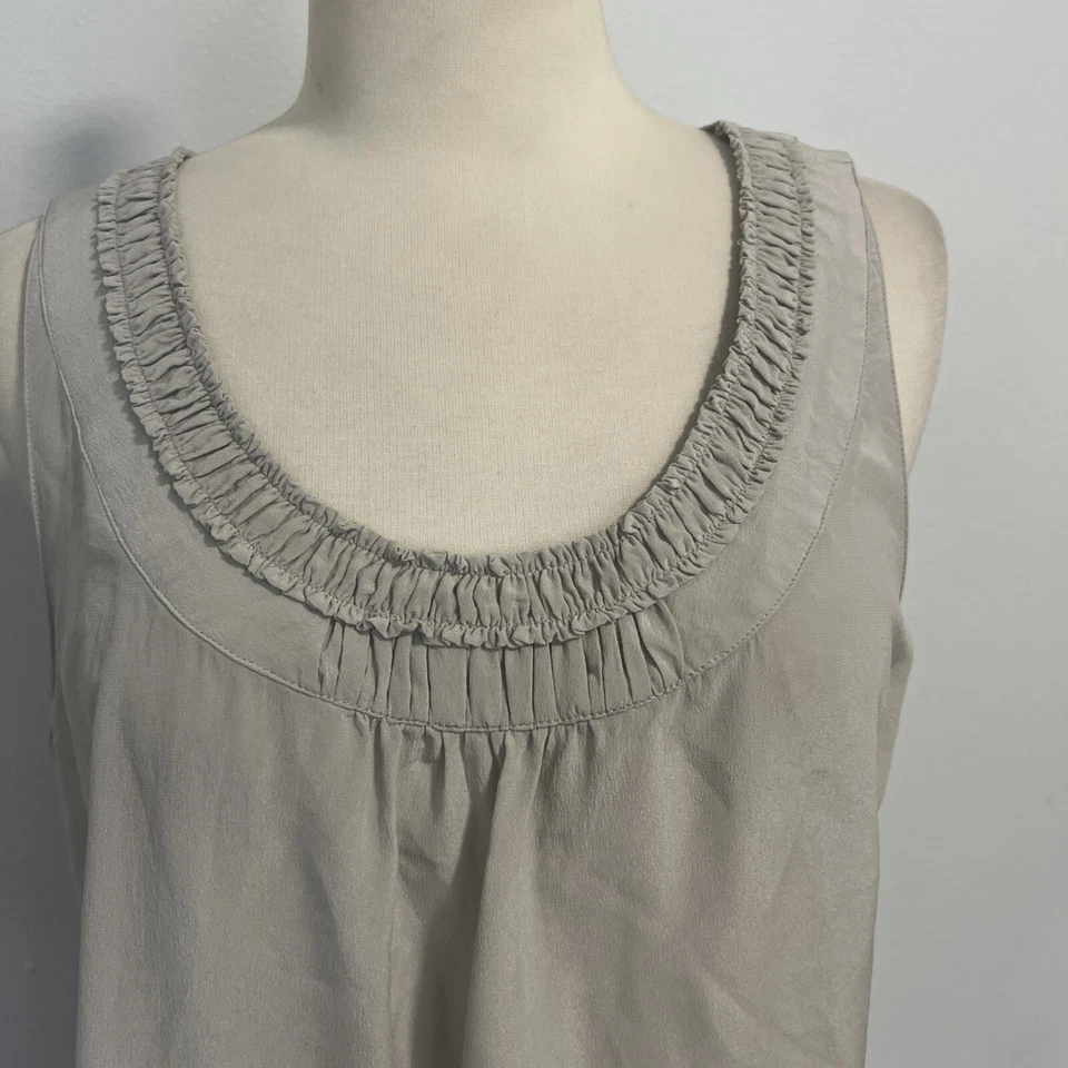 Halogen Top Womens Medium Silk Sleeveless Pleated Gray Blouse - Image 2 of 4