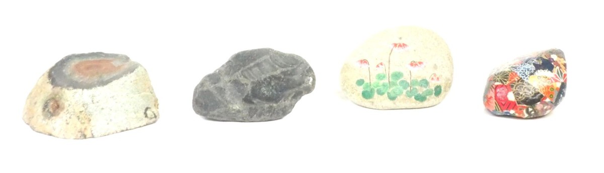 Unique Vintage Stones 4pcs W3~4