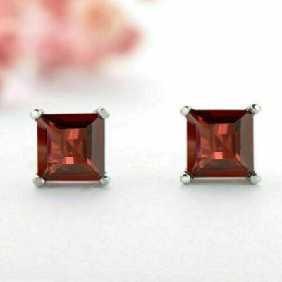 Solitär-Ohrstecker 3 kt Princess-Schliff roter Granat 14 kt Weißgold-Finish
